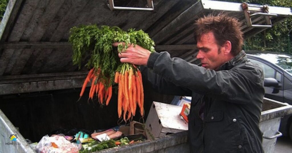 How should food workers deter pests from outdoor dumpsters - Trash Rite