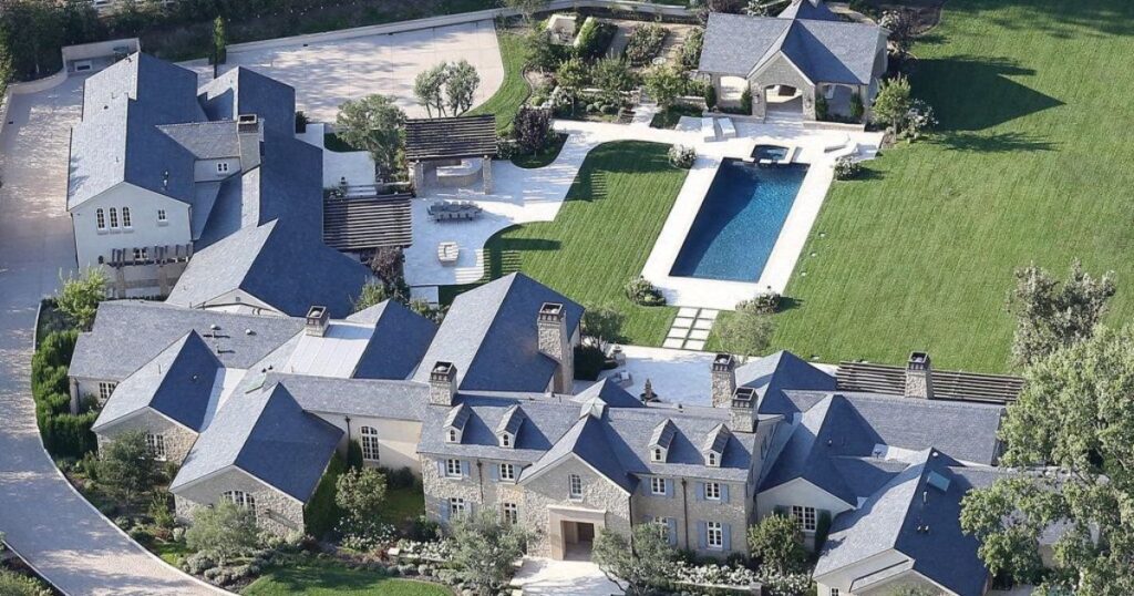 Inside Pictures of Joel Osteen's House!